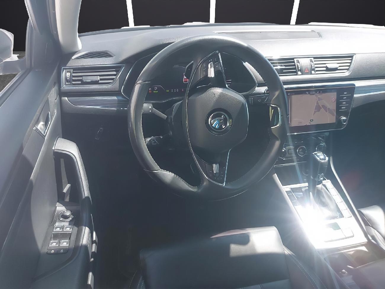 2021 Skoda SuperB SuperB Style 1.4 TSI iV P-HEV 160kW DSG coche de segunda mano