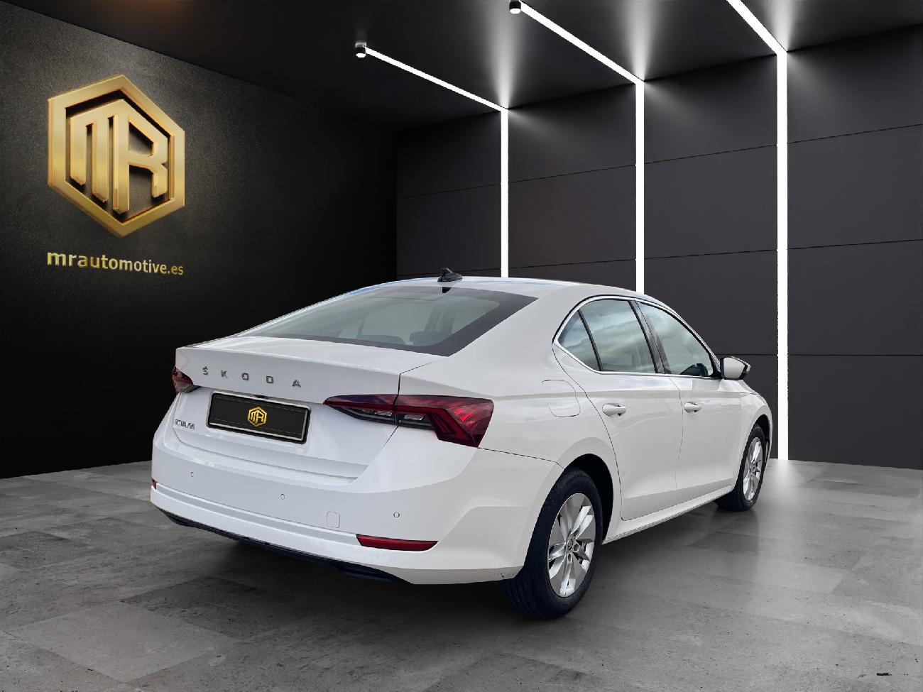 2023 Skoda Octavia Octavia 2.0 TDI 85kW (115 CV) Manual Ambition coche de segunda mano