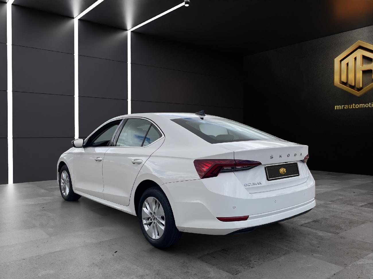 2023 Skoda Octavia Octavia 2.0 TDI 85kW (115 CV) Manual Ambition coche de segunda mano