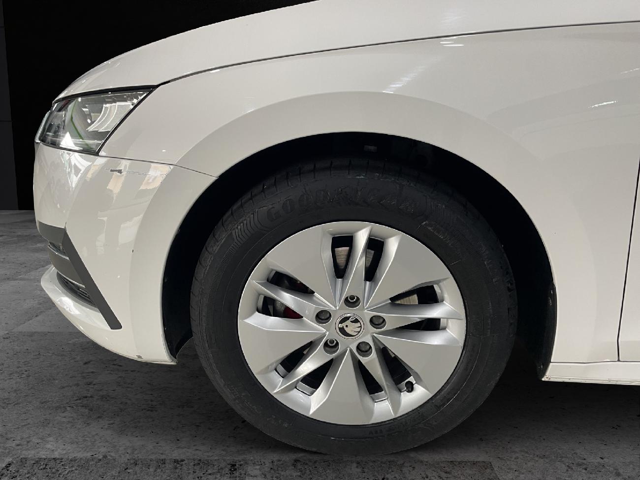2023 Skoda Octavia Octavia 2.0 TDI 85kW (115 CV) Manual Ambition coche de segunda mano