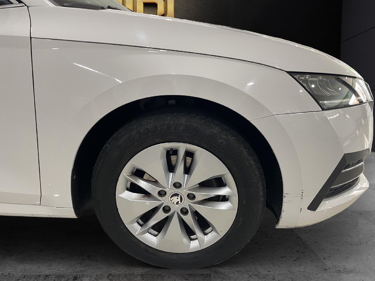 2023 Skoda Octavia Octavia 2.0 TDI 85kW (115 CV) Manual Ambition coche de segunda mano