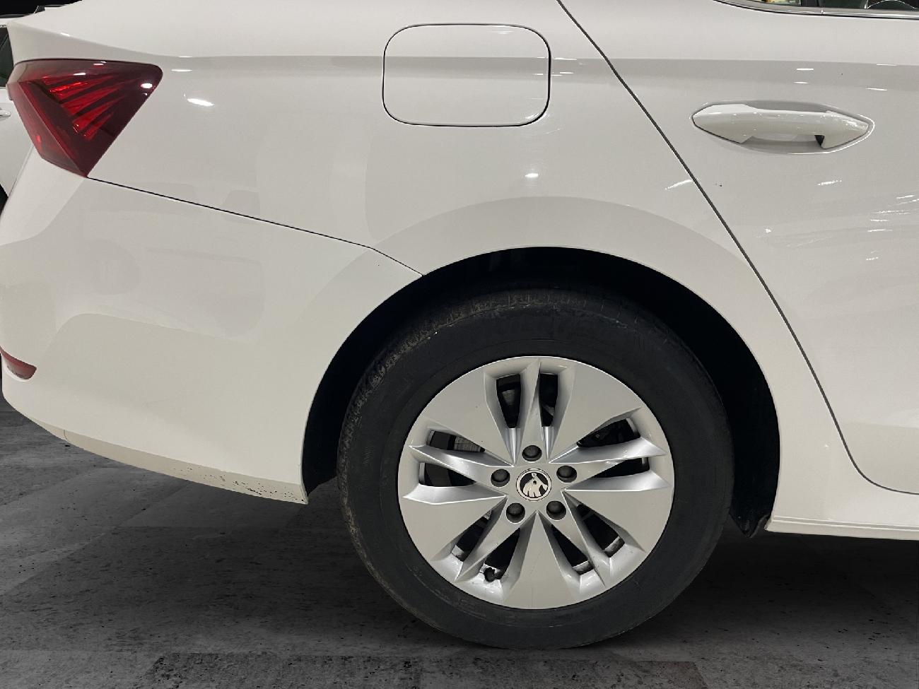 2023 Skoda Octavia Octavia 2.0 TDI 85kW (115 CV) Manual Ambition coche de segunda mano