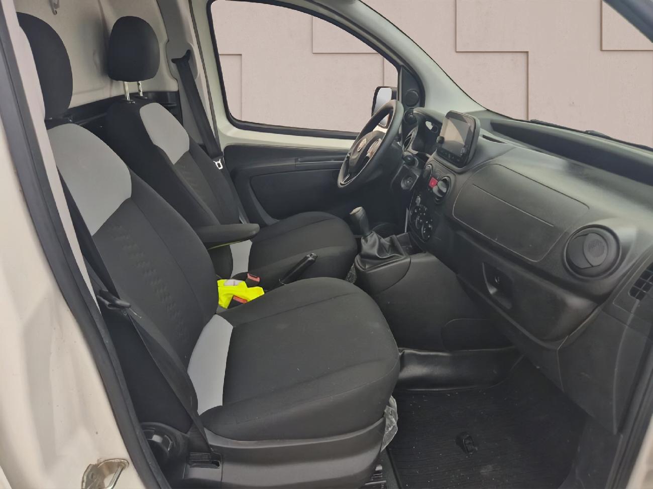 2020 Fiat Fiorino Fiorino Cargo SX N1 1.3 MJet 70 kW (95 CV)  coche de segunda mano