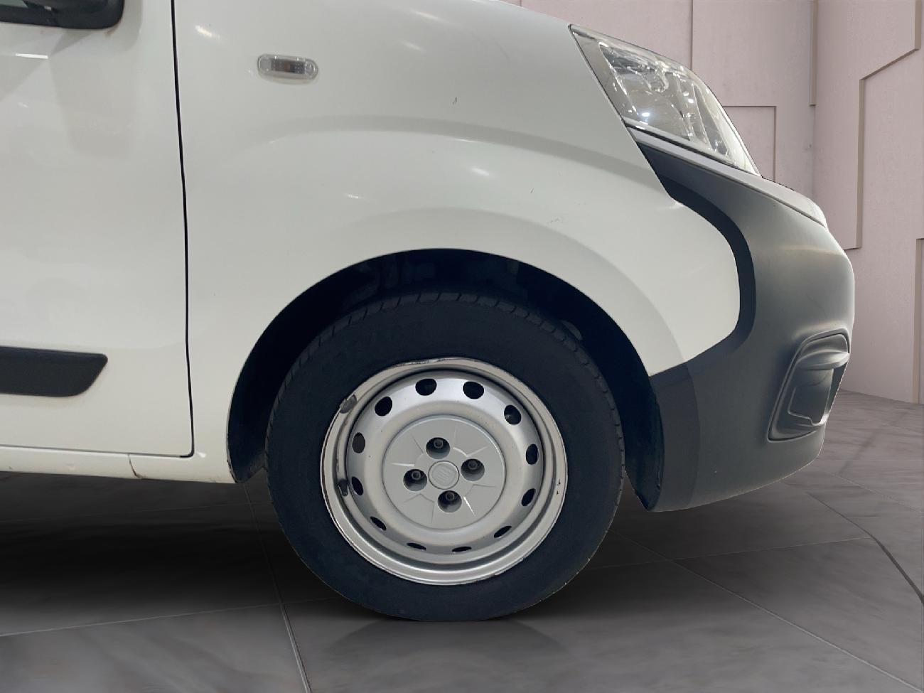 2021 Fiat Fiorino Fiorino Cargo SX N1 1.3 MJet 70 kW (95 CV)  coche de segunda mano