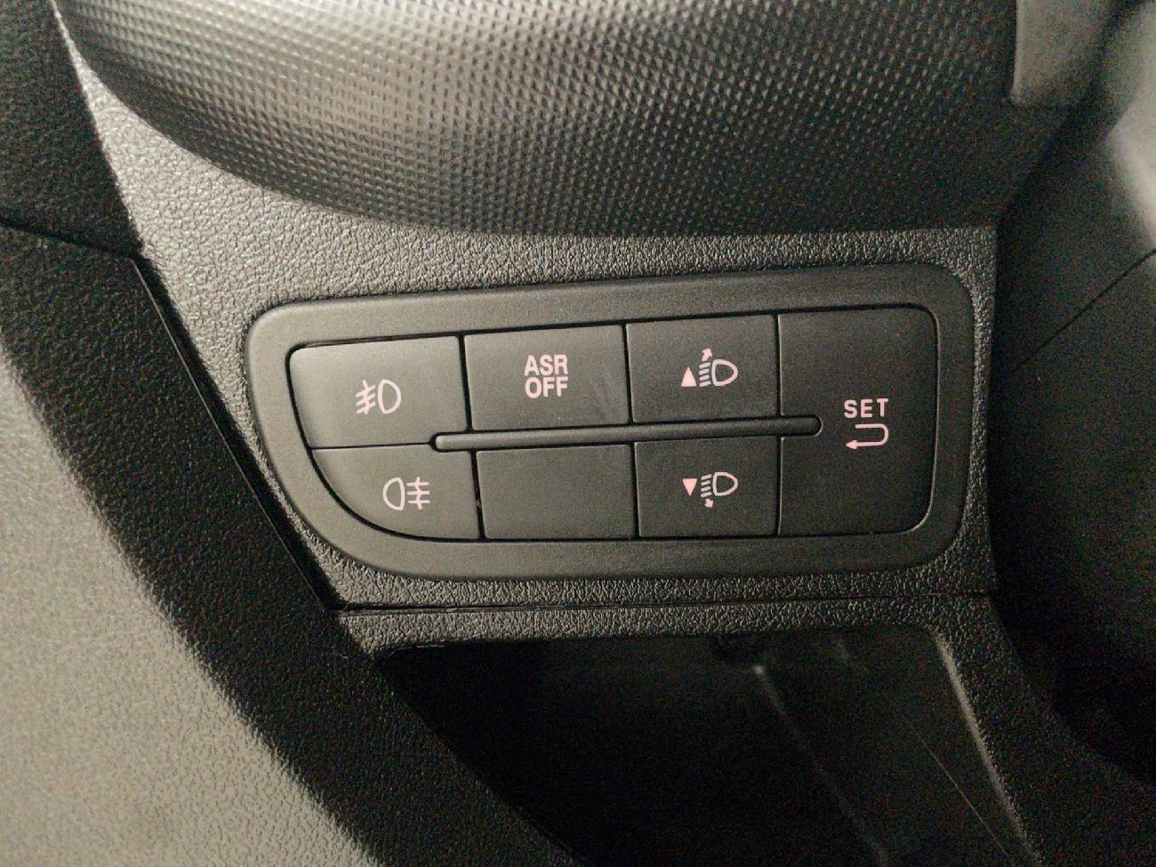 2021 Fiat Fiorino Fiorino Cargo SX N1 1.3 MJet 70 kW (95 CV)  coche de segunda mano