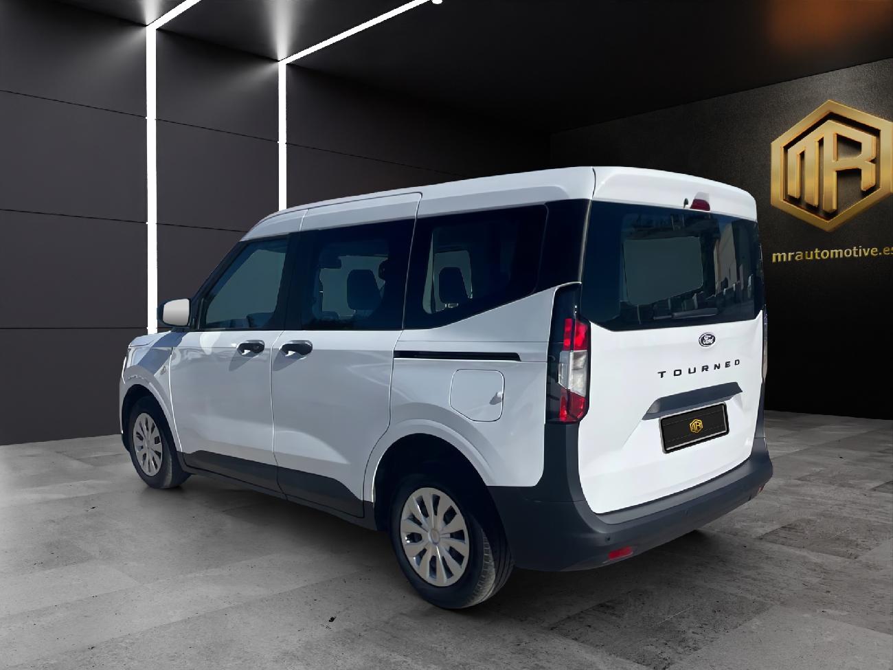 2024 Ford Tourneo Courier Tourneo Courier 1.0 Ecoboost 92kW (125CV) Trend coche de segunda mano