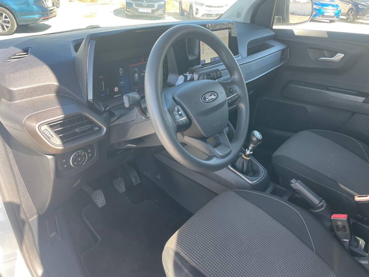 2024 Ford Tourneo Courier Tourneo Courier 1.0 Ecoboost 92kW (125CV) Trend coche de segunda mano