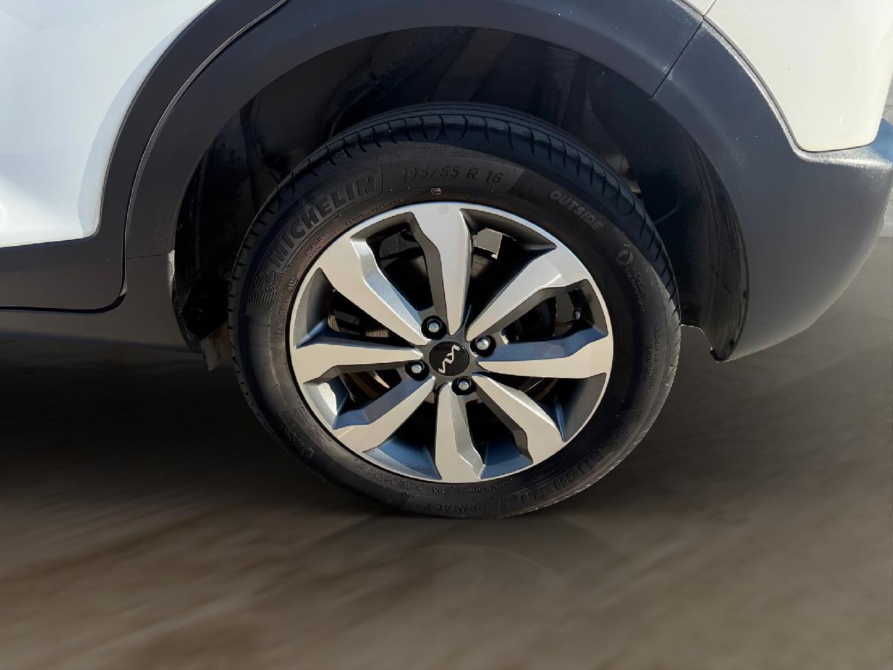 2022 KIA STONIC STONIC 1.0 T-GDi 74kW (100CV) MHEV iMT Drive coche de segunda mano