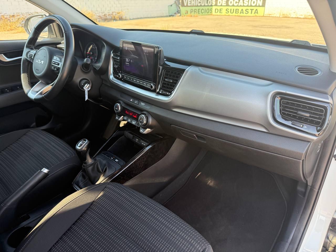 2022 KIA STONIC STONIC 1.0 T-GDi 74kW (100CV) MHEV iMT Drive coche de segunda mano