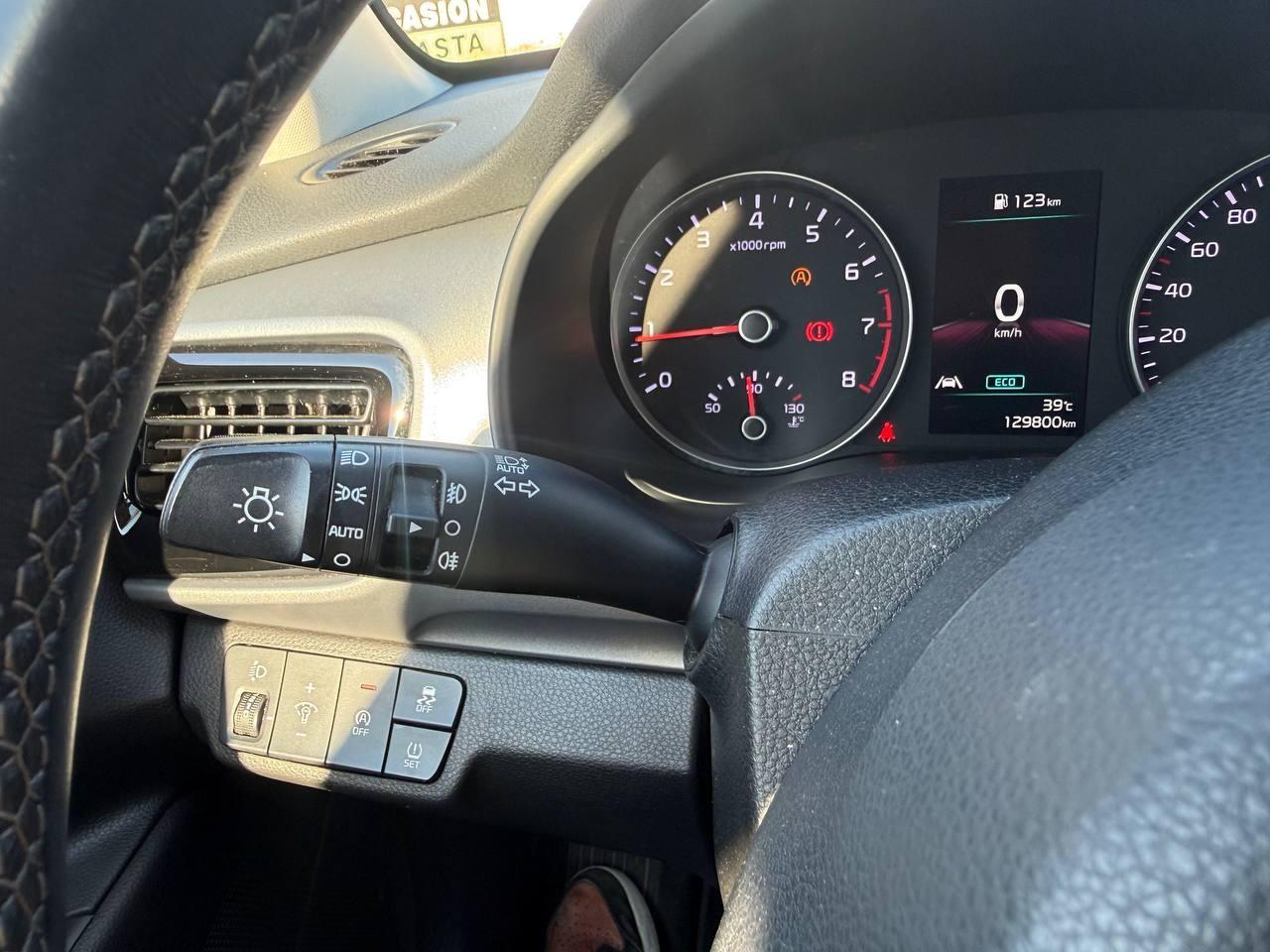 2022 KIA STONIC STONIC 1.0 T-GDi 74kW (100CV) MHEV iMT Drive coche de segunda mano