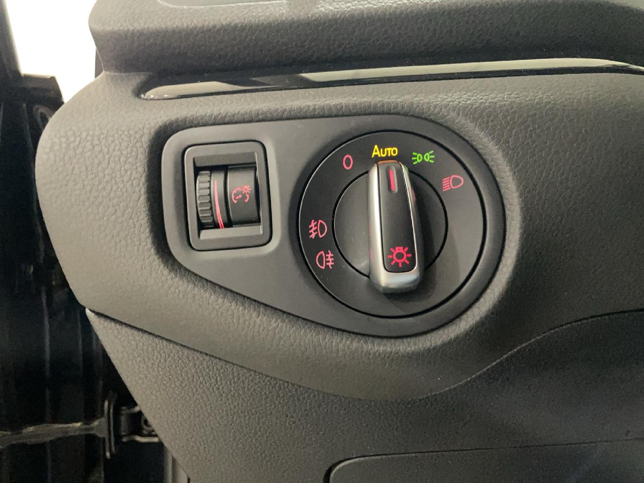 2022 Seat Alhambra Alhambra 1.4 TSI 110kW DSG S/S Excellen GO coche de segunda mano