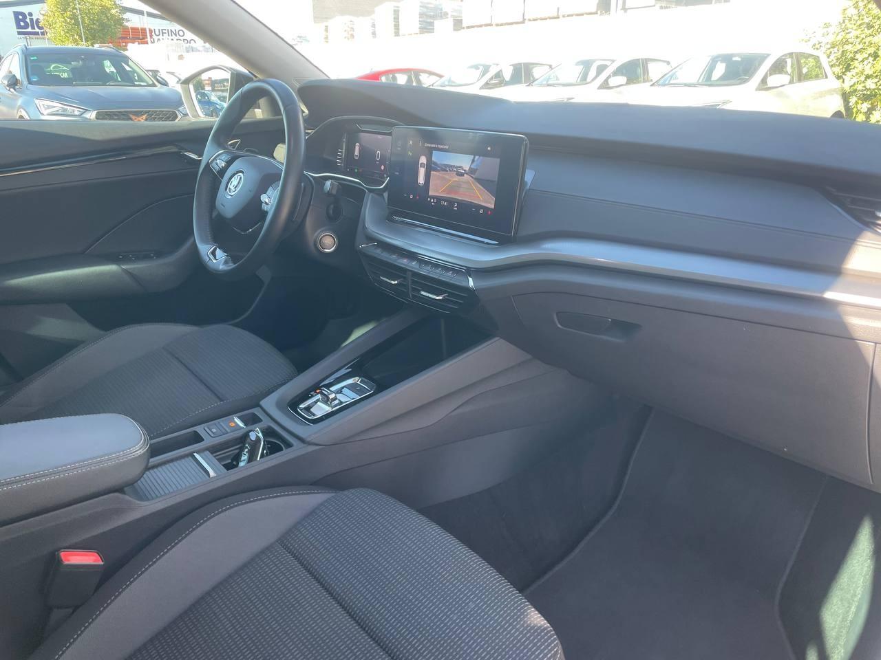 2023 Skoda Octavia Octavia Combi 2.0 TDI 110kW(150CV) DSG Ambition familiar coche de segunda mano