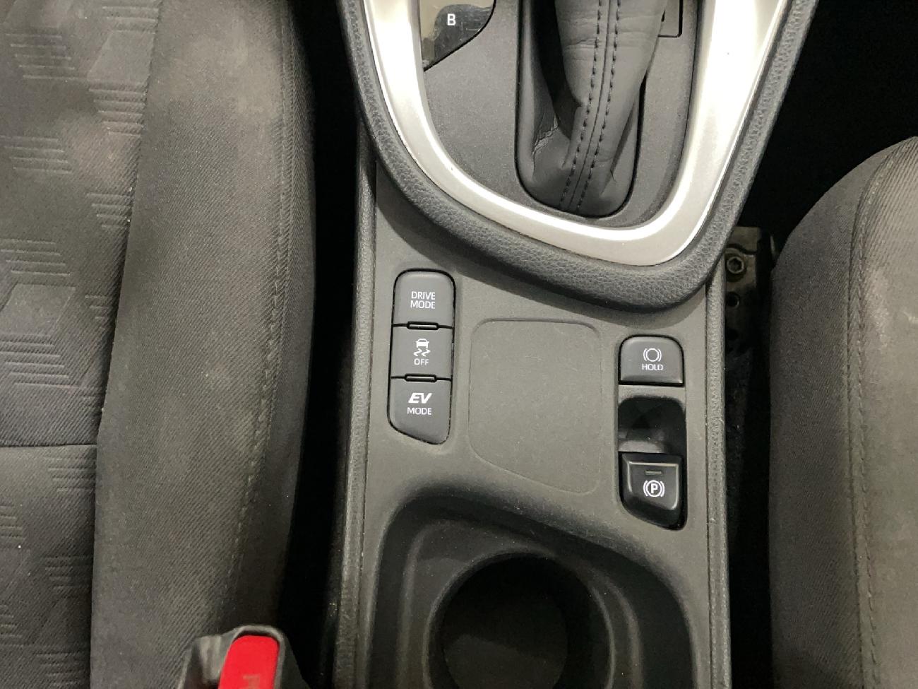 2024 Toyota Yaris Yaris 1.5 120H Business Plus coche de segunda mano
