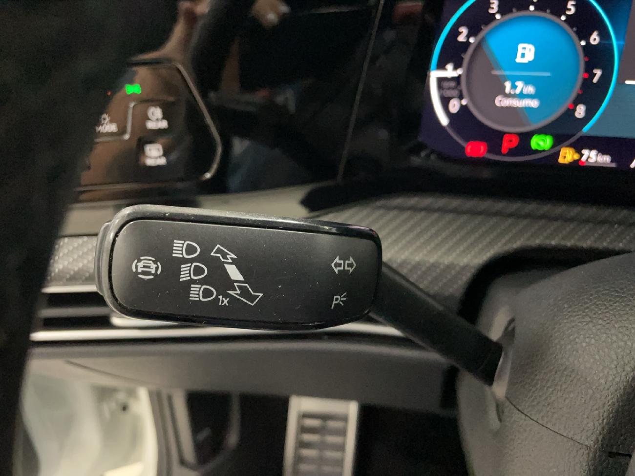2021 Volkswagen Golf Golf R-Line 1.5 eTSI 110kW (150CV) DSG coche de segunda mano