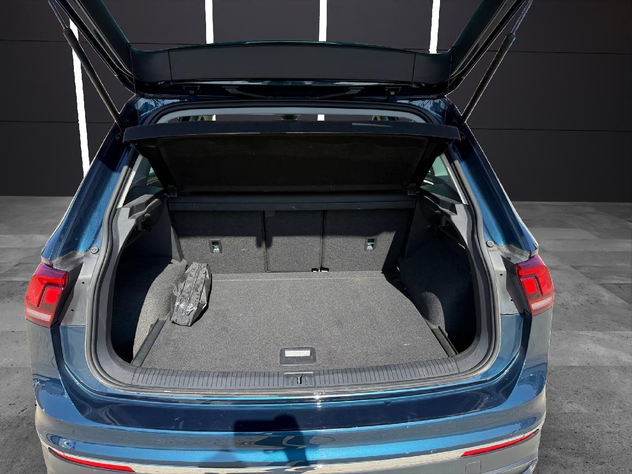 2022 Volkswagen Tiguan Tiguan  Life 2.0 TDI 110kW (150CV) coche de segunda mano