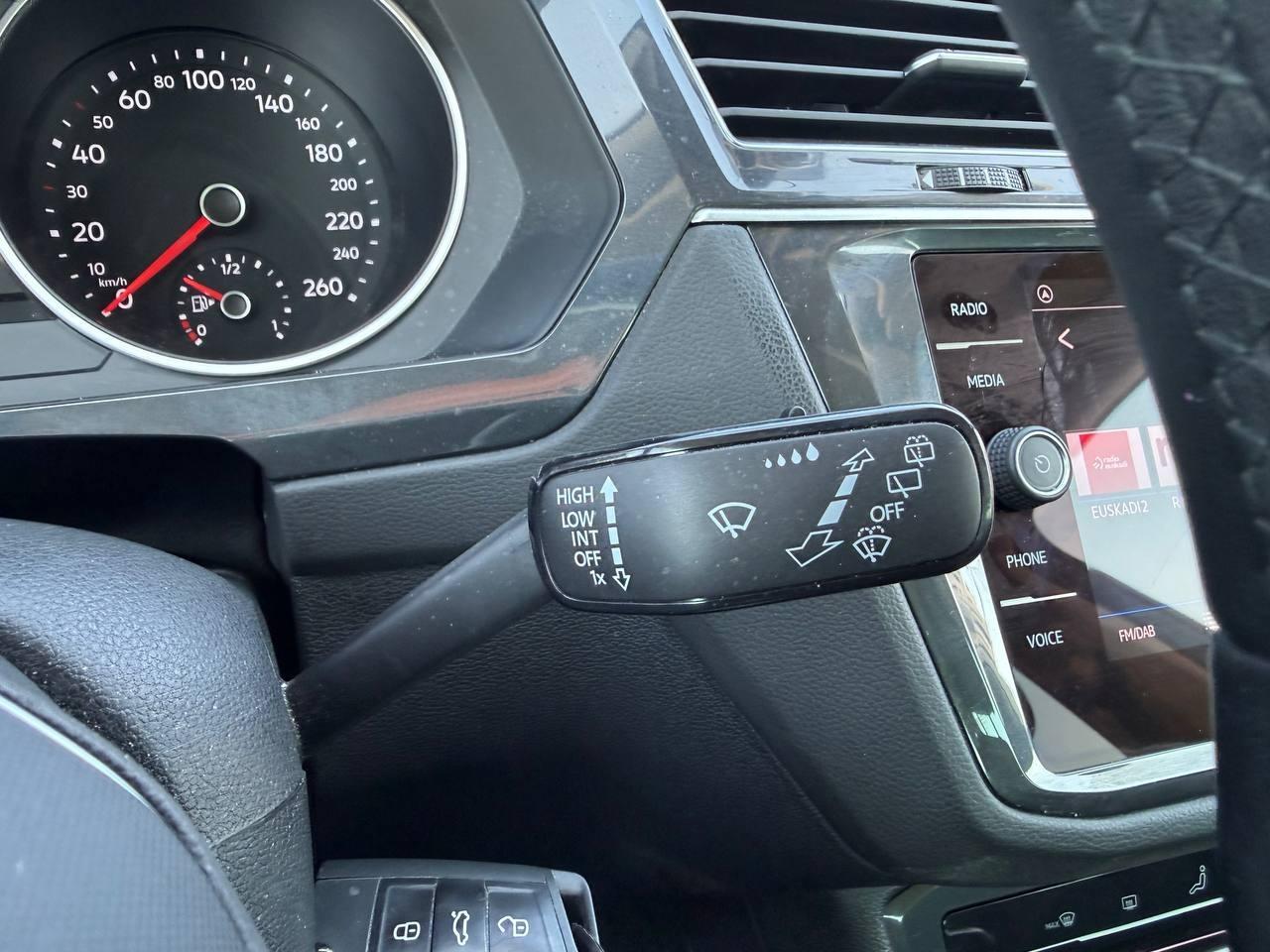 2022 Volkswagen Tiguan Tiguan  Life 2.0 TDI 110kW (150CV) coche de segunda mano
