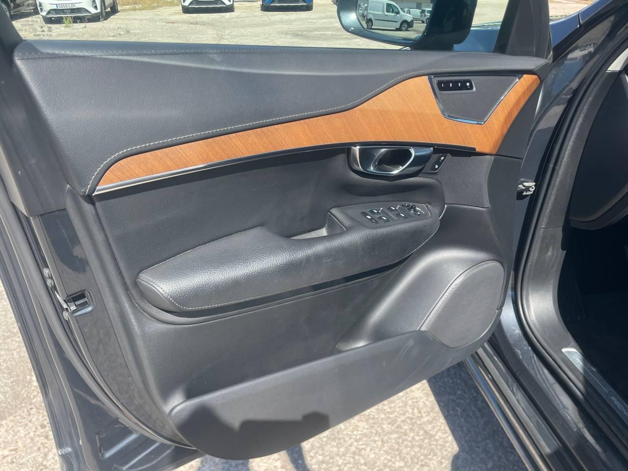 2021 Volvo XC90 XC90 2.0 T8 AWD Recharge Inscription Auto coche de segunda mano