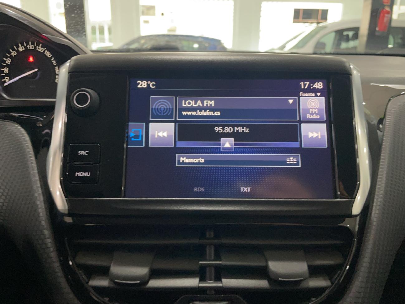 2017 Peugeot 208 208 1.6 BlueHDi Style 75 5p coche de segunda mano
