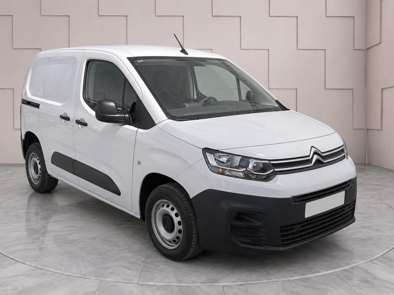 2022 Citroën Berlingo berlingo_talla_m_bluehdi_control_100cv coche de segunda mano