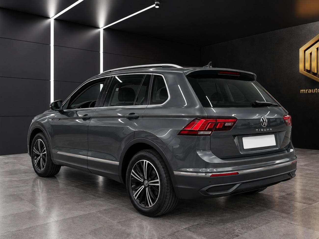 2022 Volkswagen Tiguan Tiguan Life 2.0 TDI 110kW (150CV) DSG coche de segunda mano